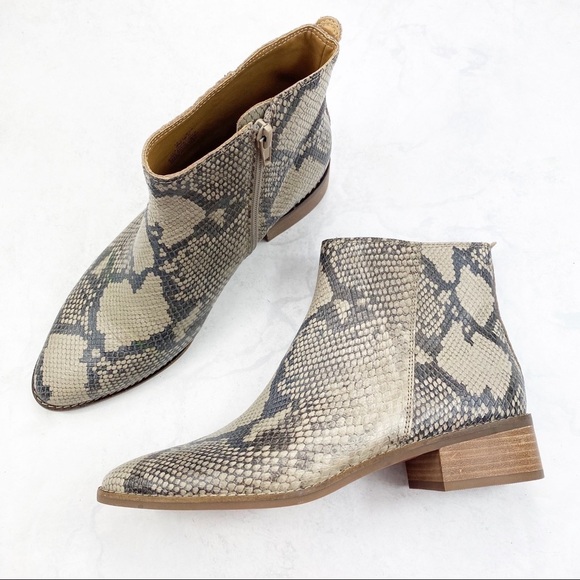 [Lucky Brand] Ankle Animal Print Leather Booties - Picture 1 of 6